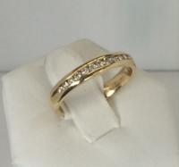 14K Yellow Gold 1/4 CTTW Diamond Anniversary Band