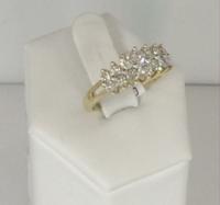10K Yellow Gold 1 CTTW Diamond Anniversary Band